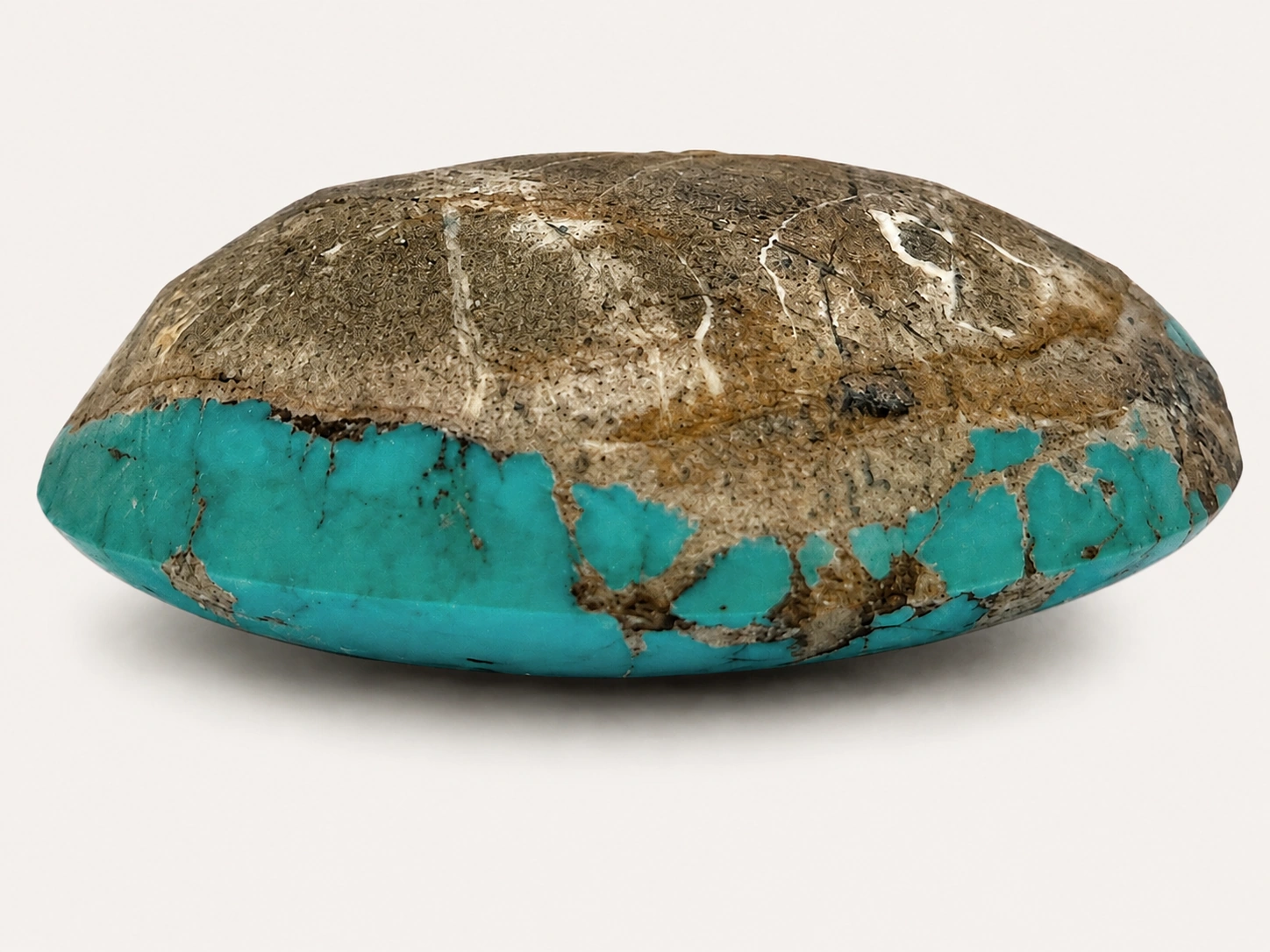 NEYFI 1005 natural Persian spiderweb turquoise oval cabochon, profile view